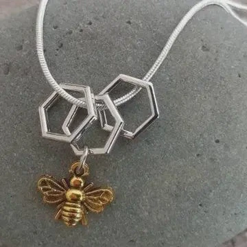 Piccadilly Pendants - Bee & Comb Necklace Piccadilly Pendants - Bee & Comb Necklace -BIG BEAR GEAR SHOP 78297725e661e0c9d3eb37afccb5d1af5924ebce97c9a8eedc2a202d98f5a765