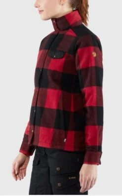 Fjallraven - Women's Canada Wool Padded Jacket 4 Fjallraven - Women's Canada Wool Padded Jacket -BIG BEAR GEAR SHOP Capture4 0a1ab4c7 ac72 47cc bf2f 814e8978cec6