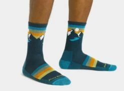 Darn Tough - Men's Sunset Ridge Micro Crew Lightweight Hiking Sock -BIG BEAR GEAR SHOP Capture 32422ab9 99da 4574 a334 49ff4aa9c7ea