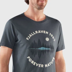 Fjallraven - Men's Forest Mirror T-Shirt -BIG BEAR GEAR SHOP forest mirror t shirt m 87045 560 f detail fjr